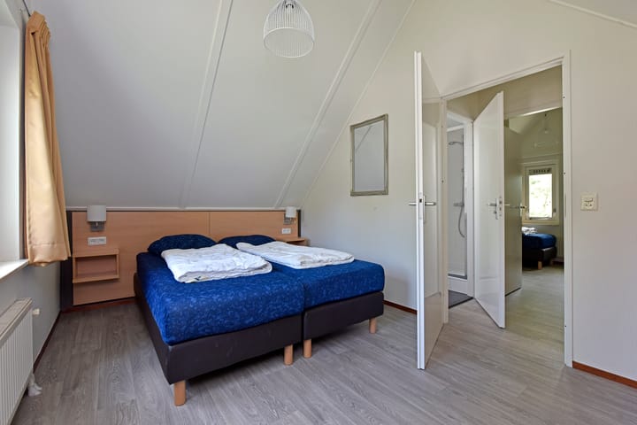 Photo 21 of Zwembadweg 1-077