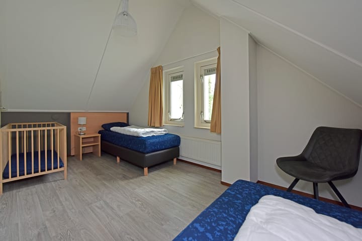 Photo 25 of Zwembadweg 1-077