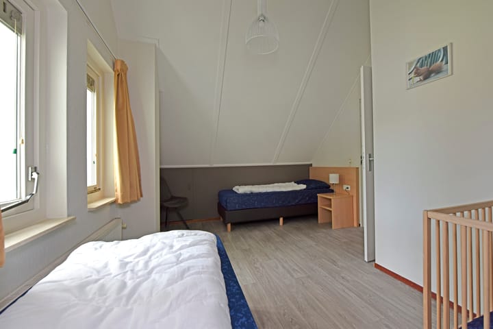 Photo 26 of Zwembadweg 1-077