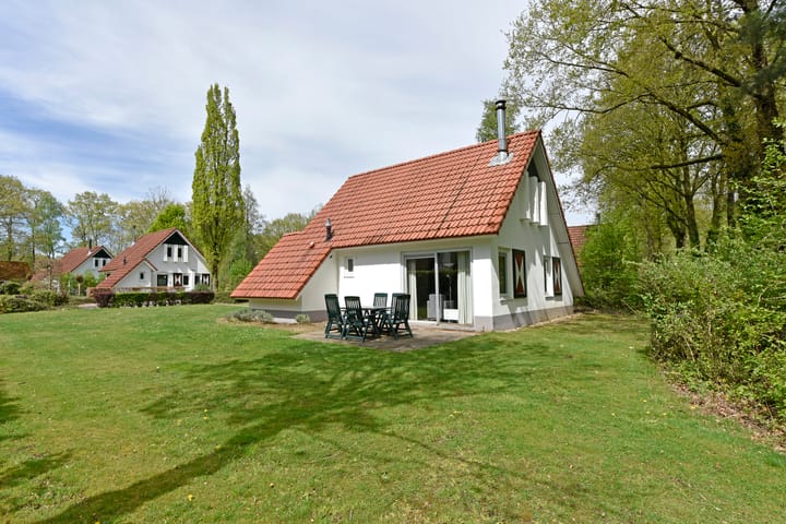 Photo 30 of Zwembadweg 1-077