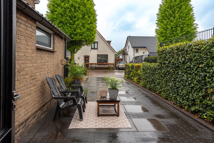 Foto 41 van Molenstraat 14