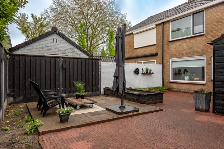 Foto 44 van Molenstraat 14