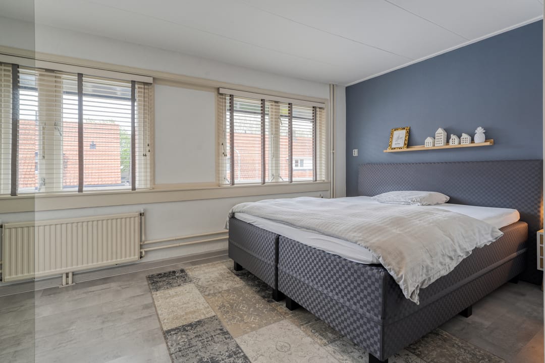 Photo 13 of Jan van Galenstraat 14