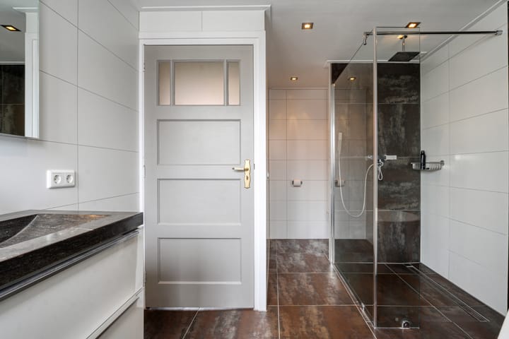 Foto 18 van Jan van Galenstraat 14