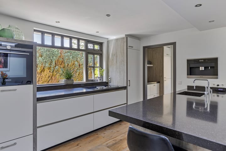 Foto 12 van Blaarthemseweg 79