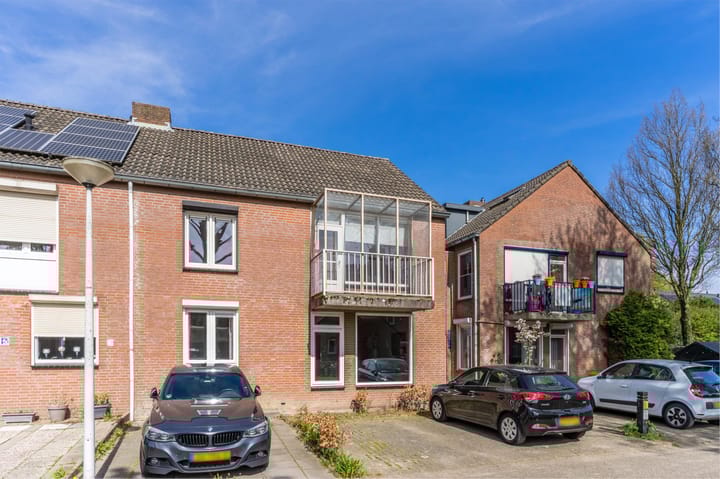 Foto 3 van Leliestraat 47