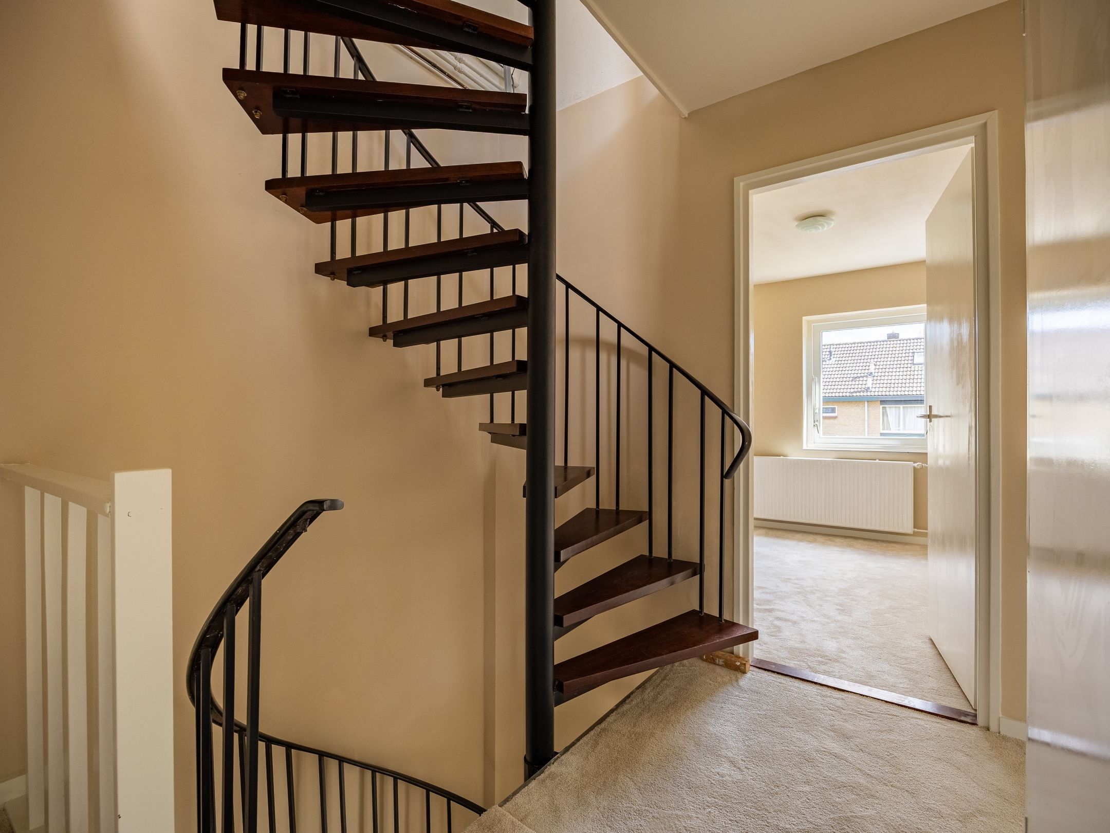 Foto 12 van Manegelaan 19