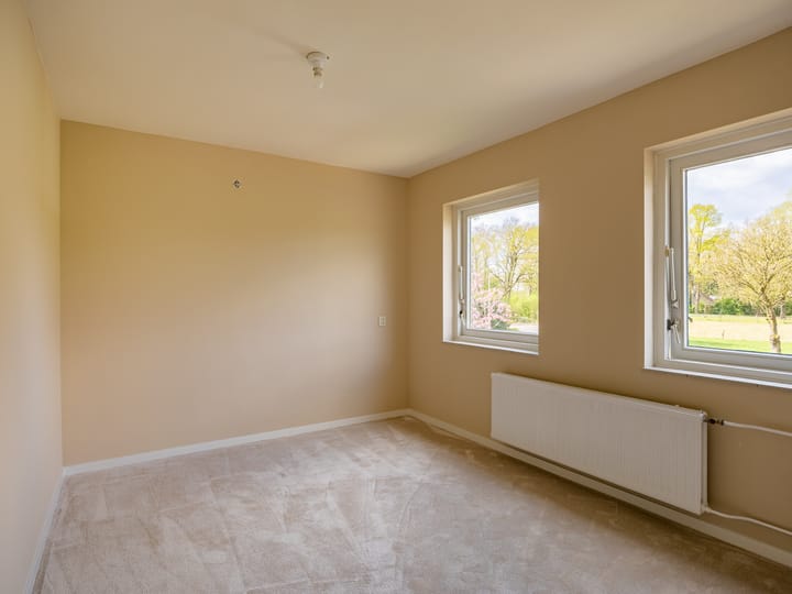 Foto 13 van Manegelaan 19