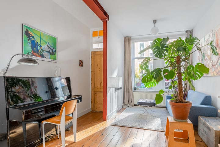 Photo 6 of Zestienhovenstraat 34