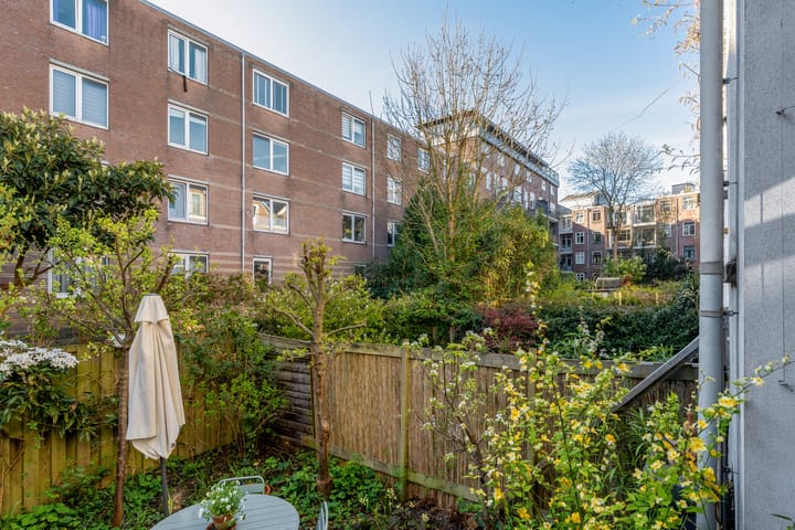 Photo 21 of Zestienhovenstraat 34