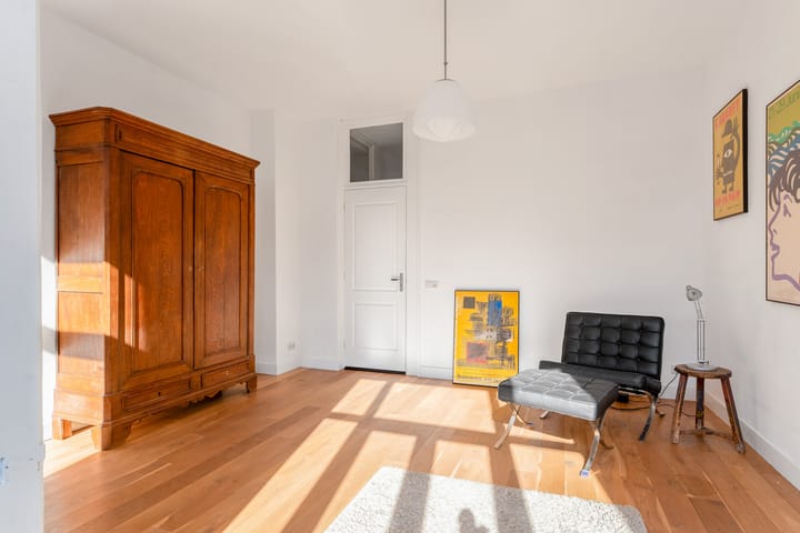 Photo 24 of Zestienhovenstraat 34