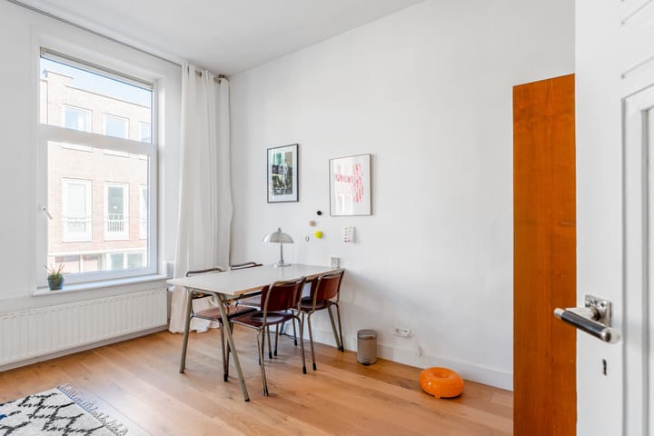 Photo 25 of Zestienhovenstraat 34