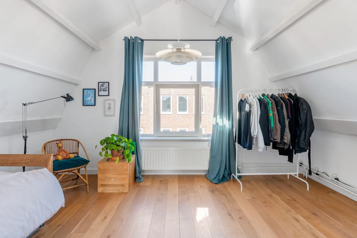 Photo 38 of Zestienhovenstraat 34