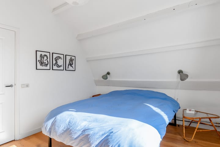 Photo 42 of Zestienhovenstraat 34