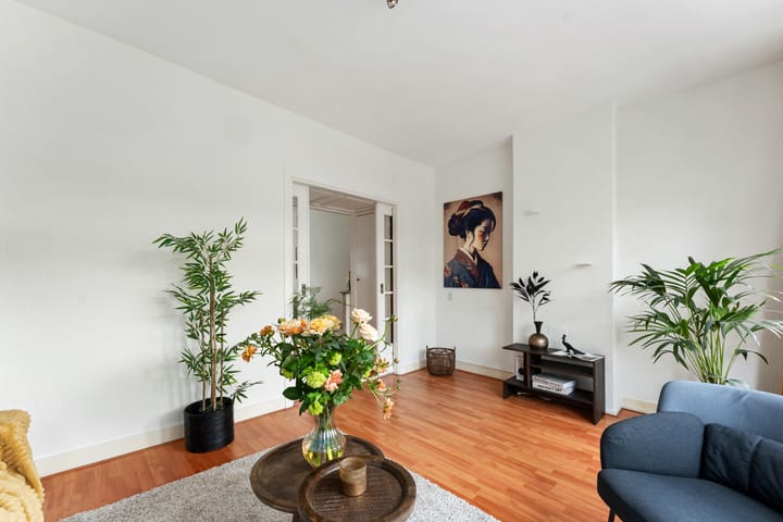 Foto 11 van Duizendschoonstraat 8-A