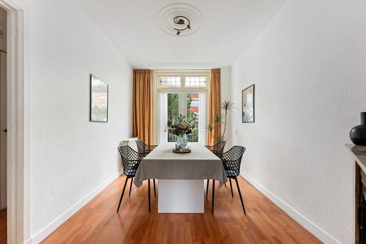 Foto 15 van Duizendschoonstraat 8-A