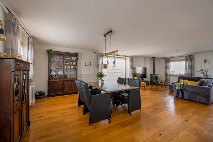 Foto 13 van Botter 19