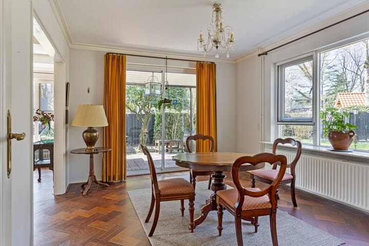 Foto 21 van Astridlaan 1