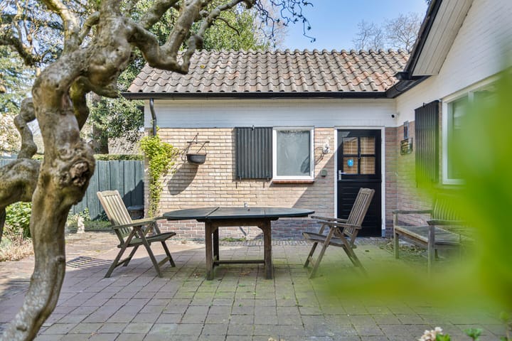 Foto 52 van Astridlaan 1