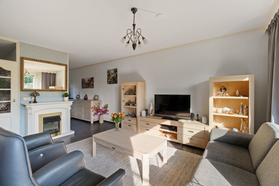 Photo 8 of Ferdinand Huyckburg 46