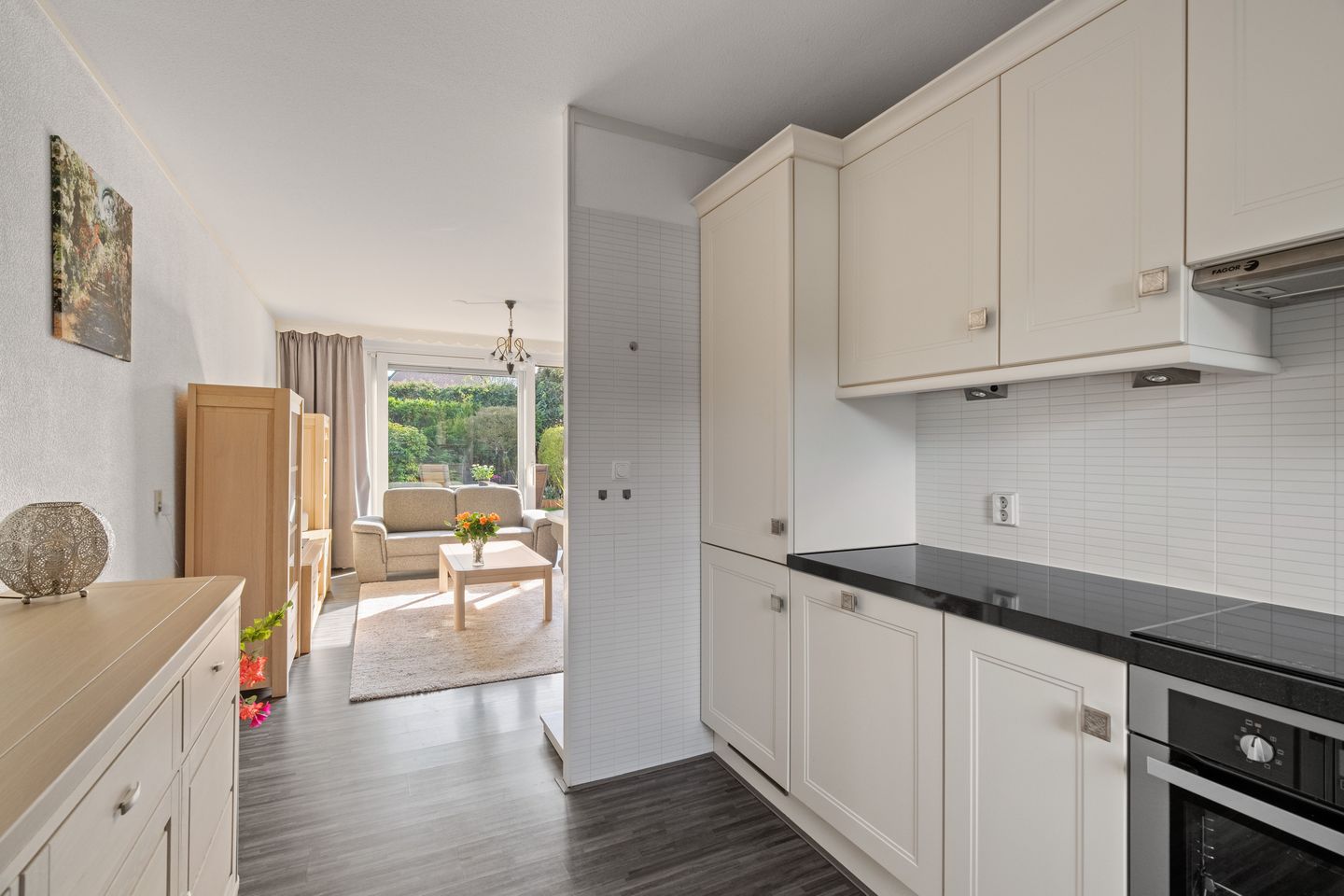 Photo 14 of Ferdinand Huyckburg 46