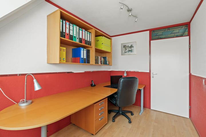 Photo 18 of Ferdinand Huyckburg 46