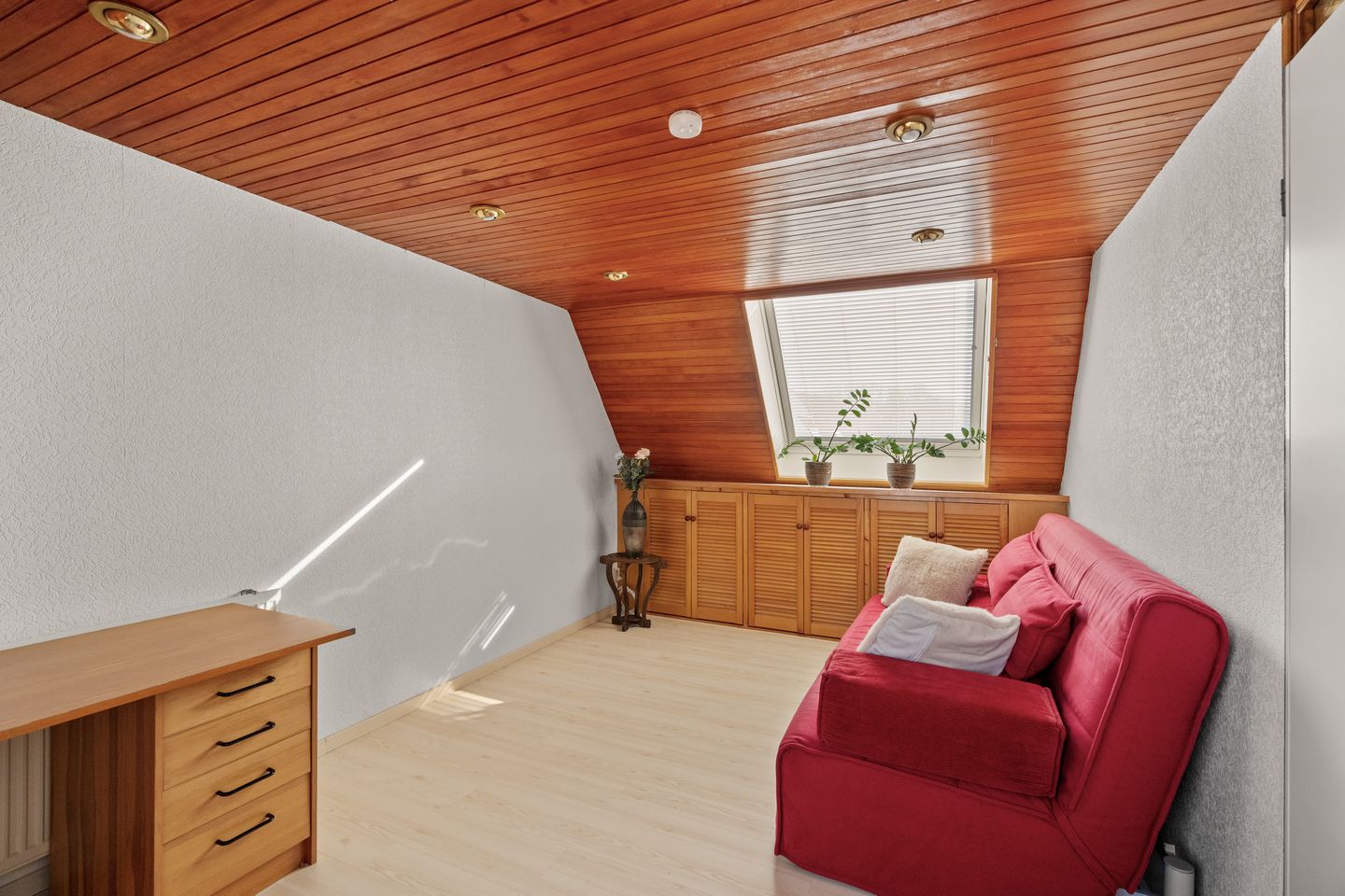 Photo 25 of Ferdinand Huyckburg 46