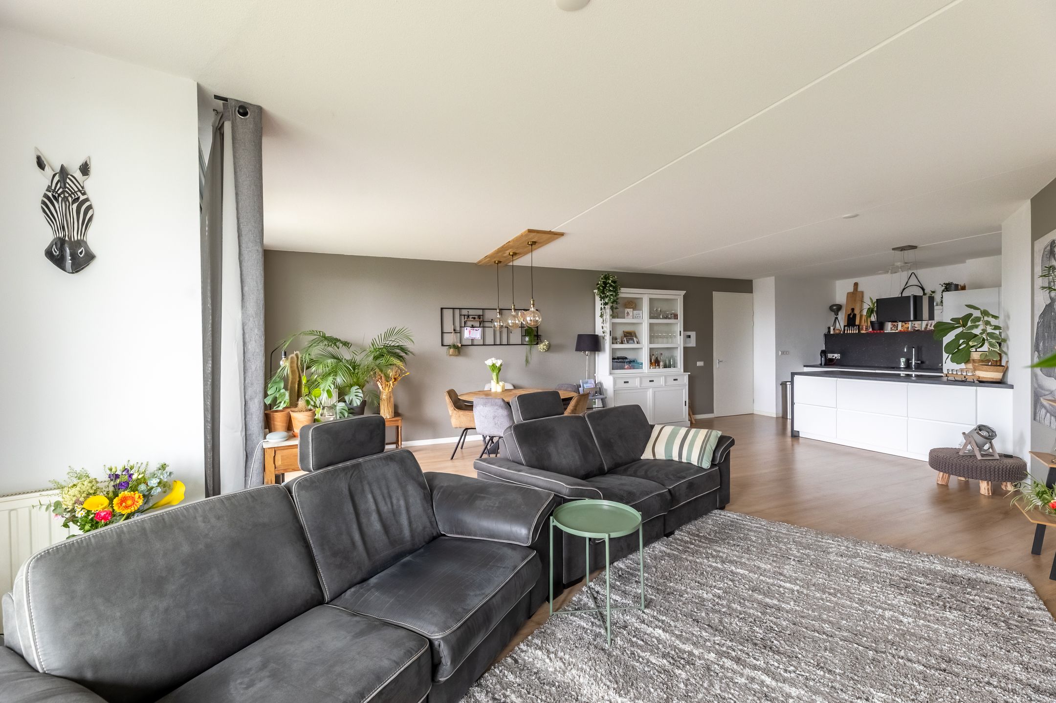 Foto 3 van Antoni Gaudipark 28