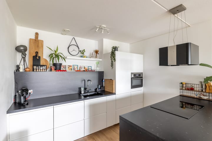 Photo 7 of Antoni Gaudipark 28