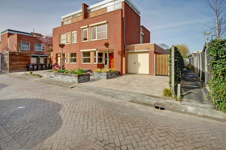 Foto 72 van Poldermeesterstraat 9