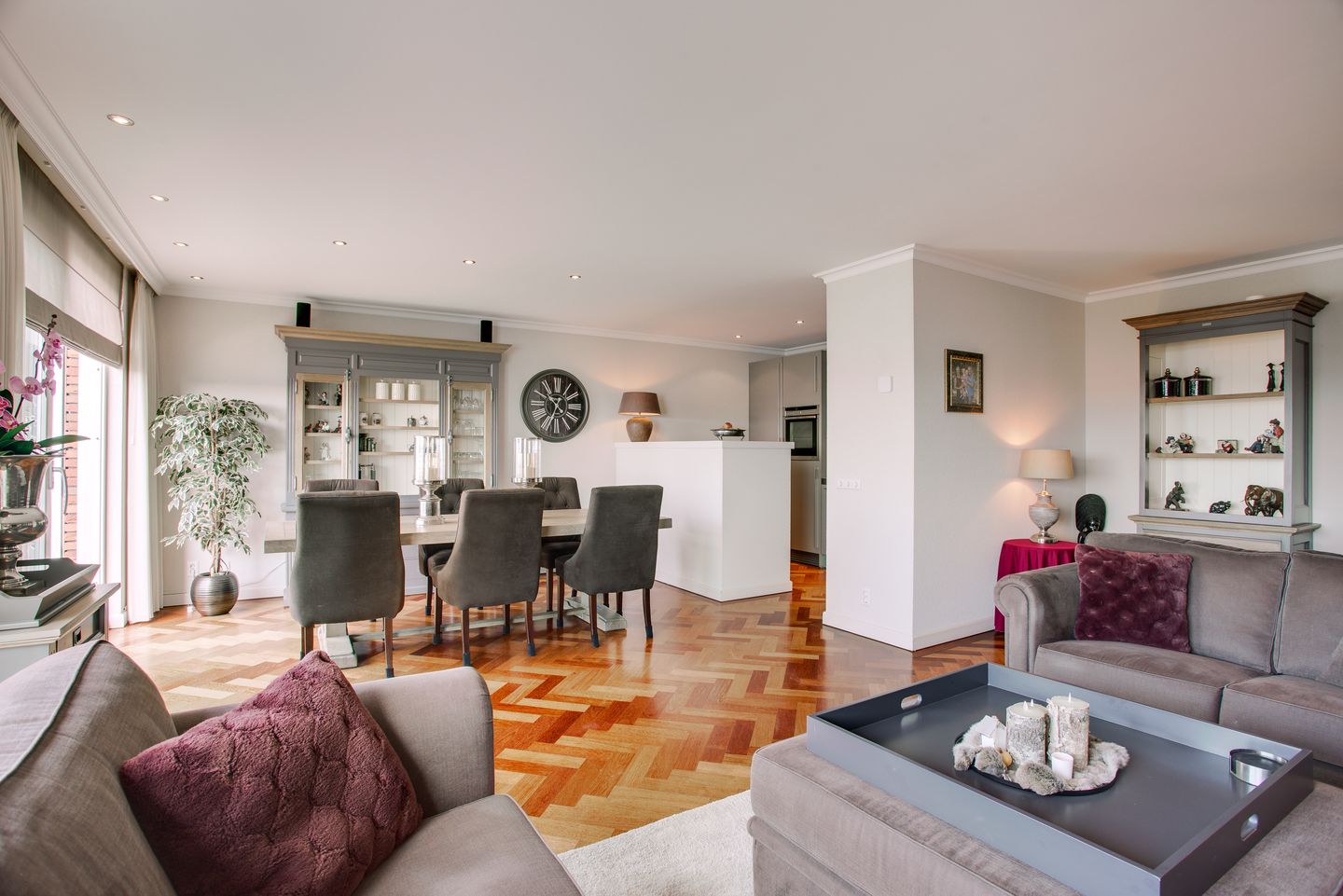 Foto 1 van Secretaris Verhoeffweg 15-P