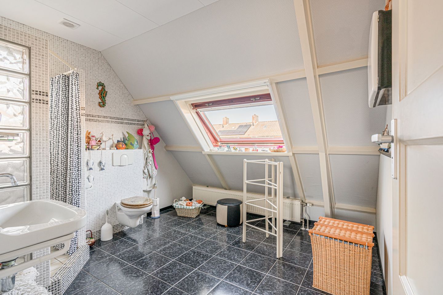 Foto 29 van J.Driegenstraat 22