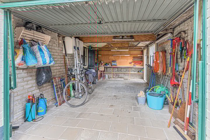 Photo 35 of J.Driegenstraat 22