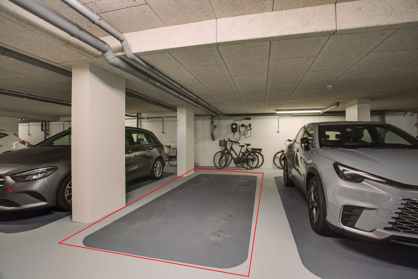 Foto 44 van Secretaris Verhoeffweg 15-P