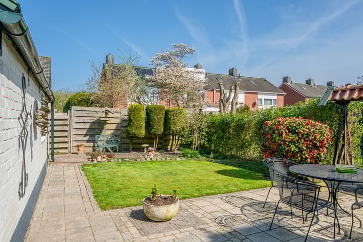 Photo 42 of J.Driegenstraat 22