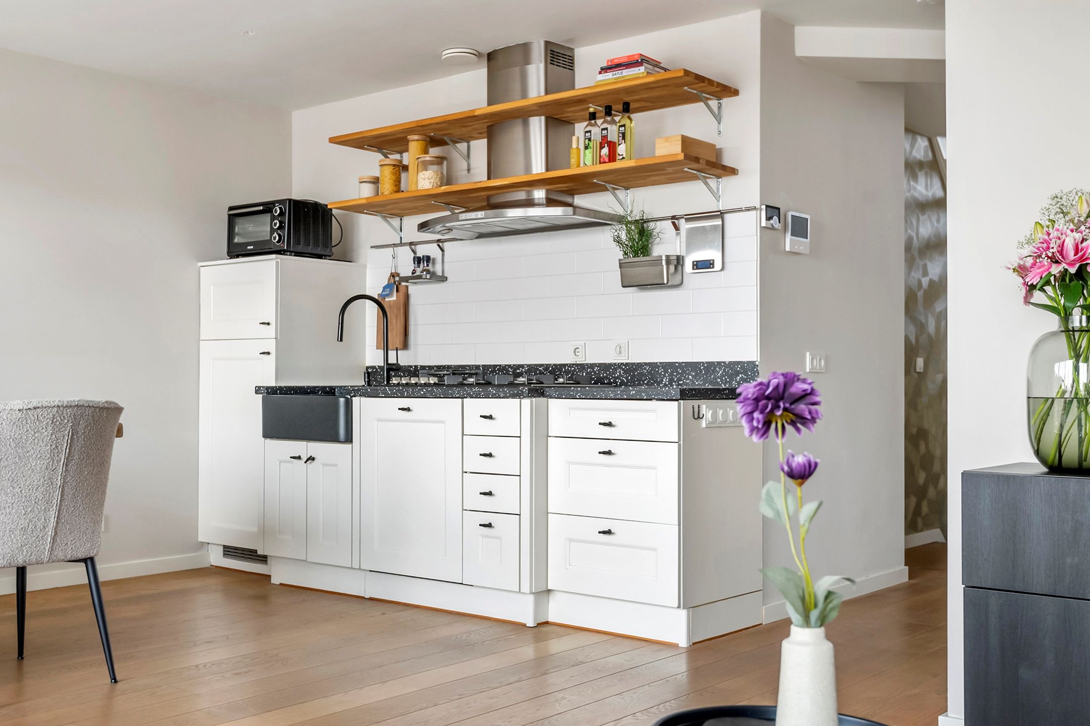 Photo 3 of J.G. Sandbrinkstraat 1-13