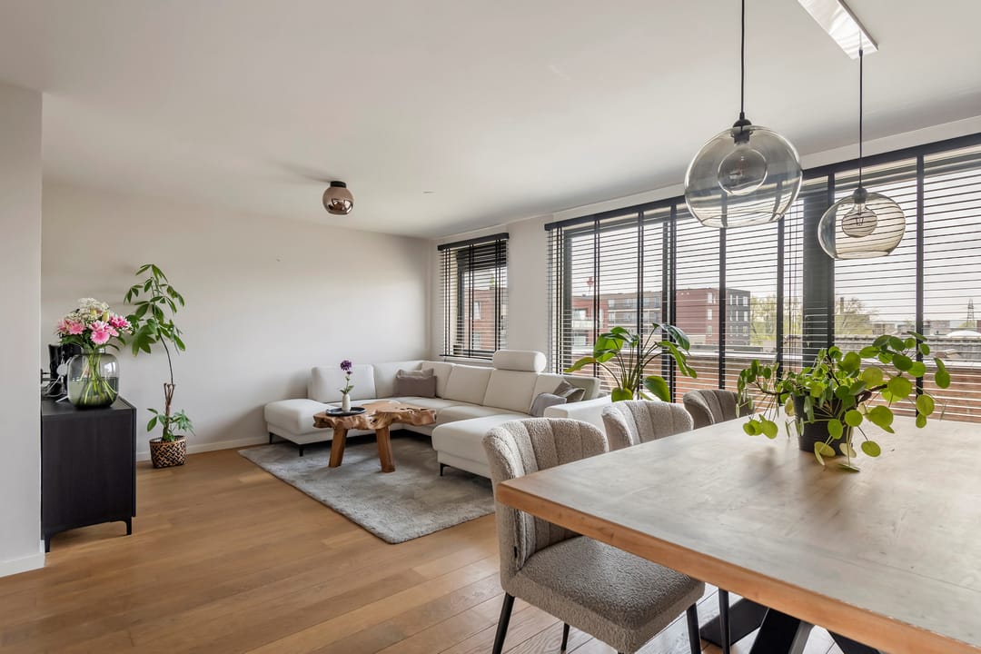 Photo 11 of J.G. Sandbrinkstraat 1-13