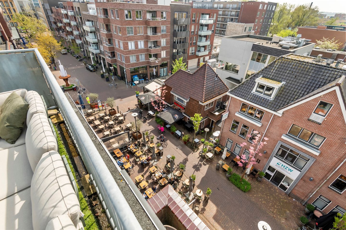 Photo 29 of J.G. Sandbrinkstraat 1-13