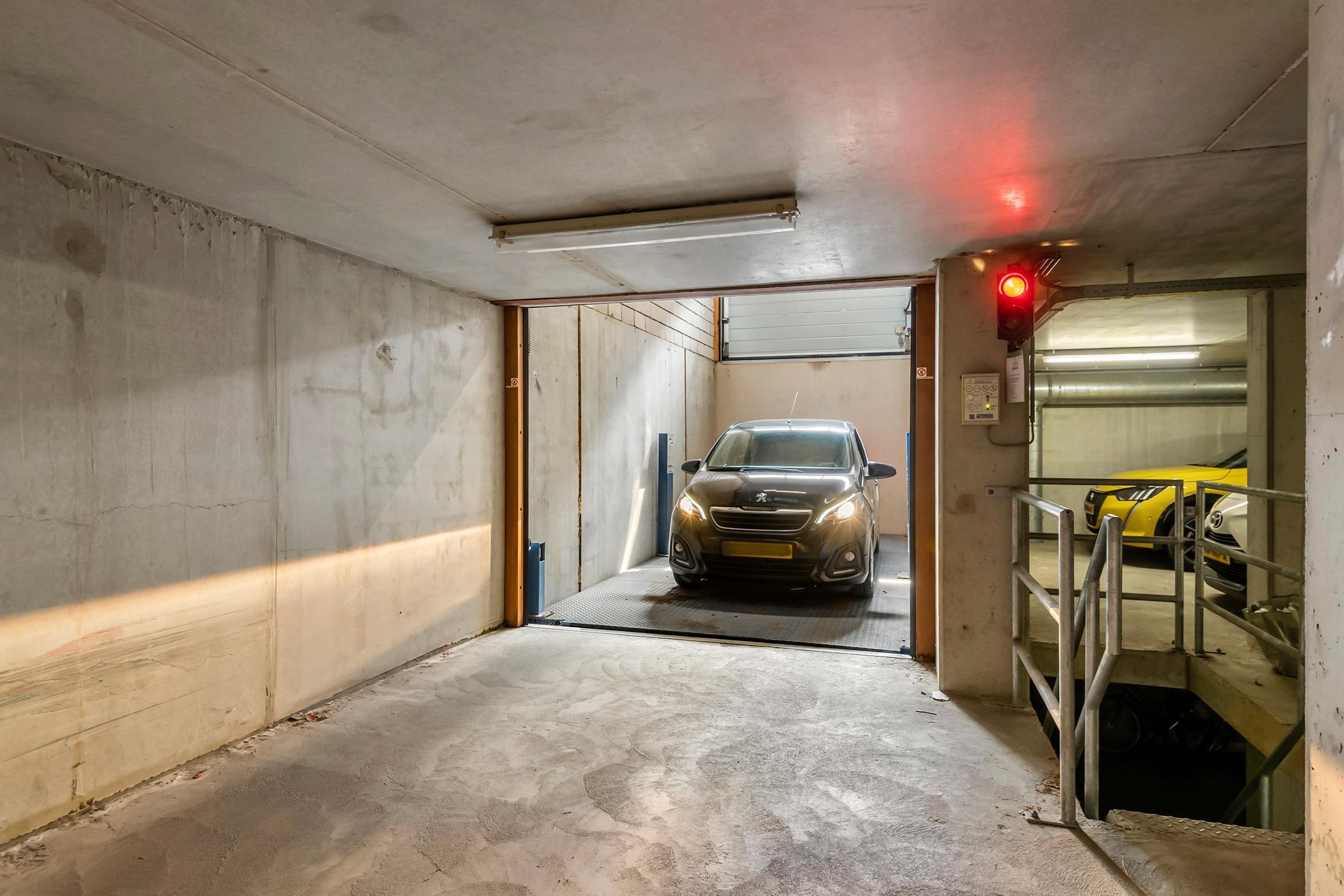 Photo 33 of J.G. Sandbrinkstraat 1-13