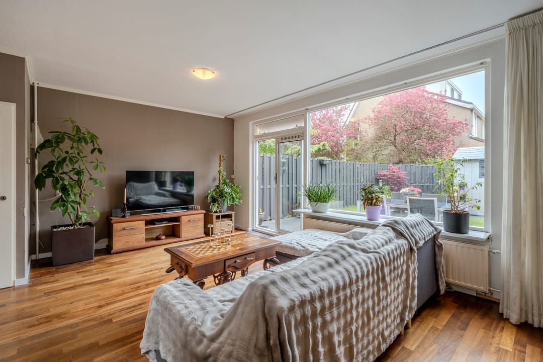 Foto 7 van Fluoriet 10