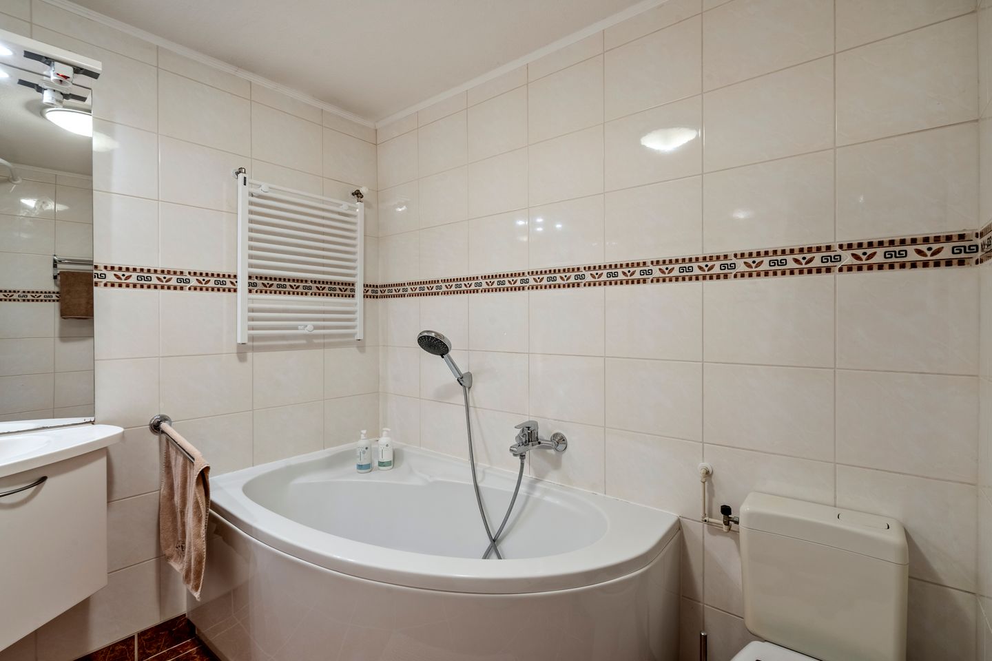 Foto 25 van Fluoriet 10