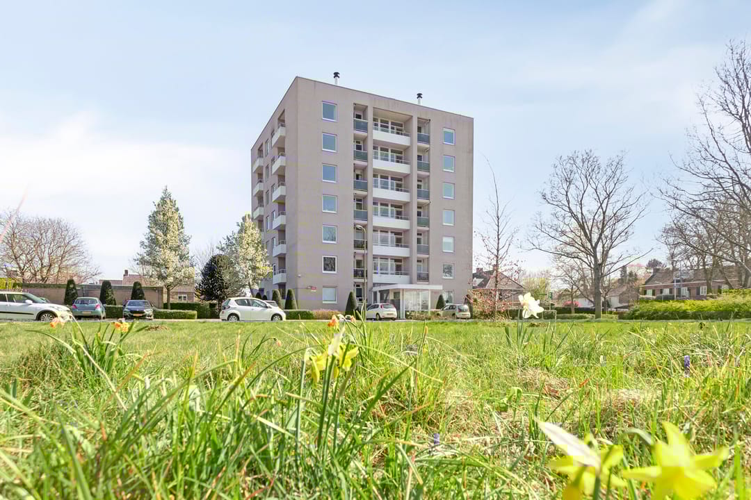 Photo 1 of Hertogin Johannastraat 104