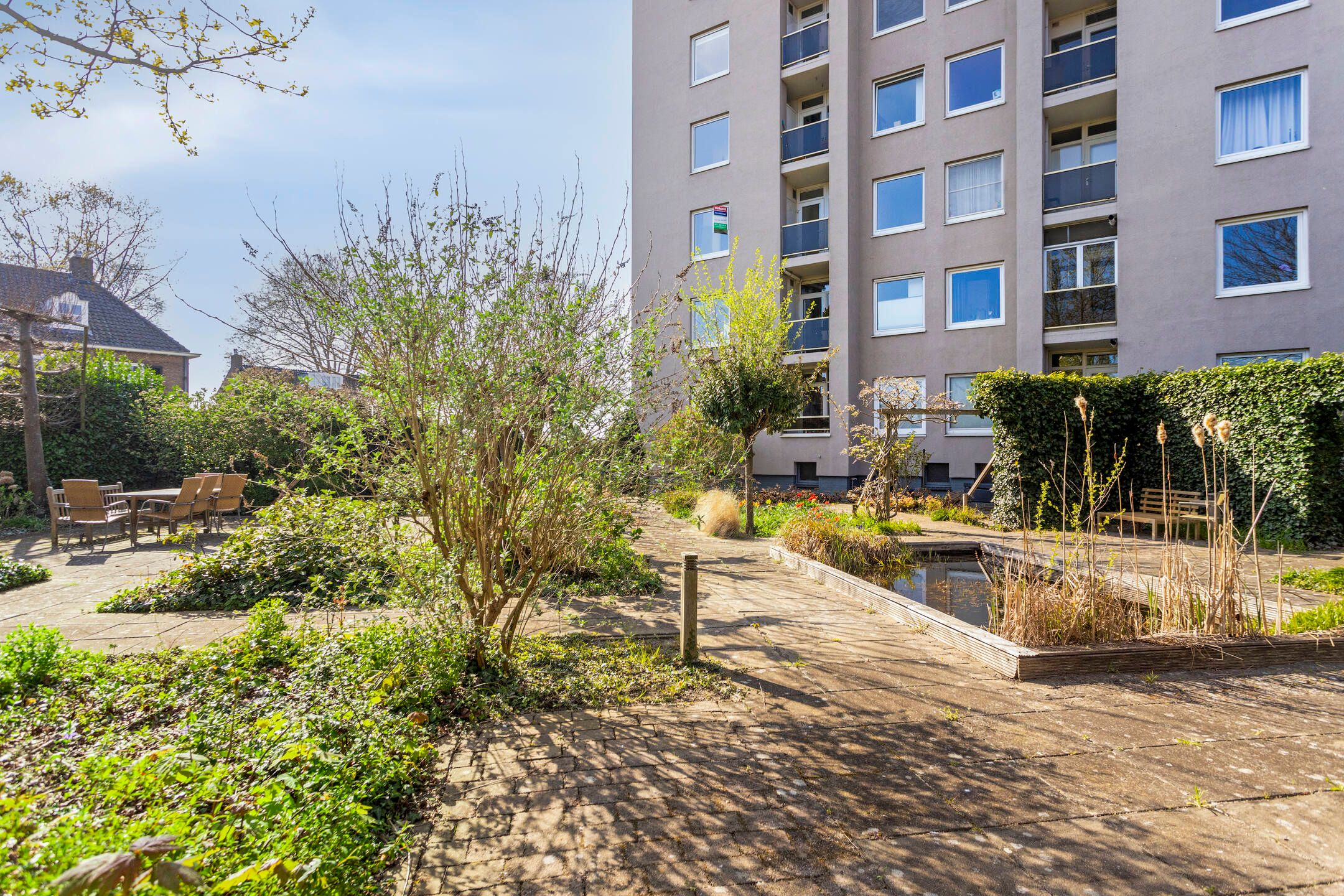 Photo 27 of Hertogin Johannastraat 104