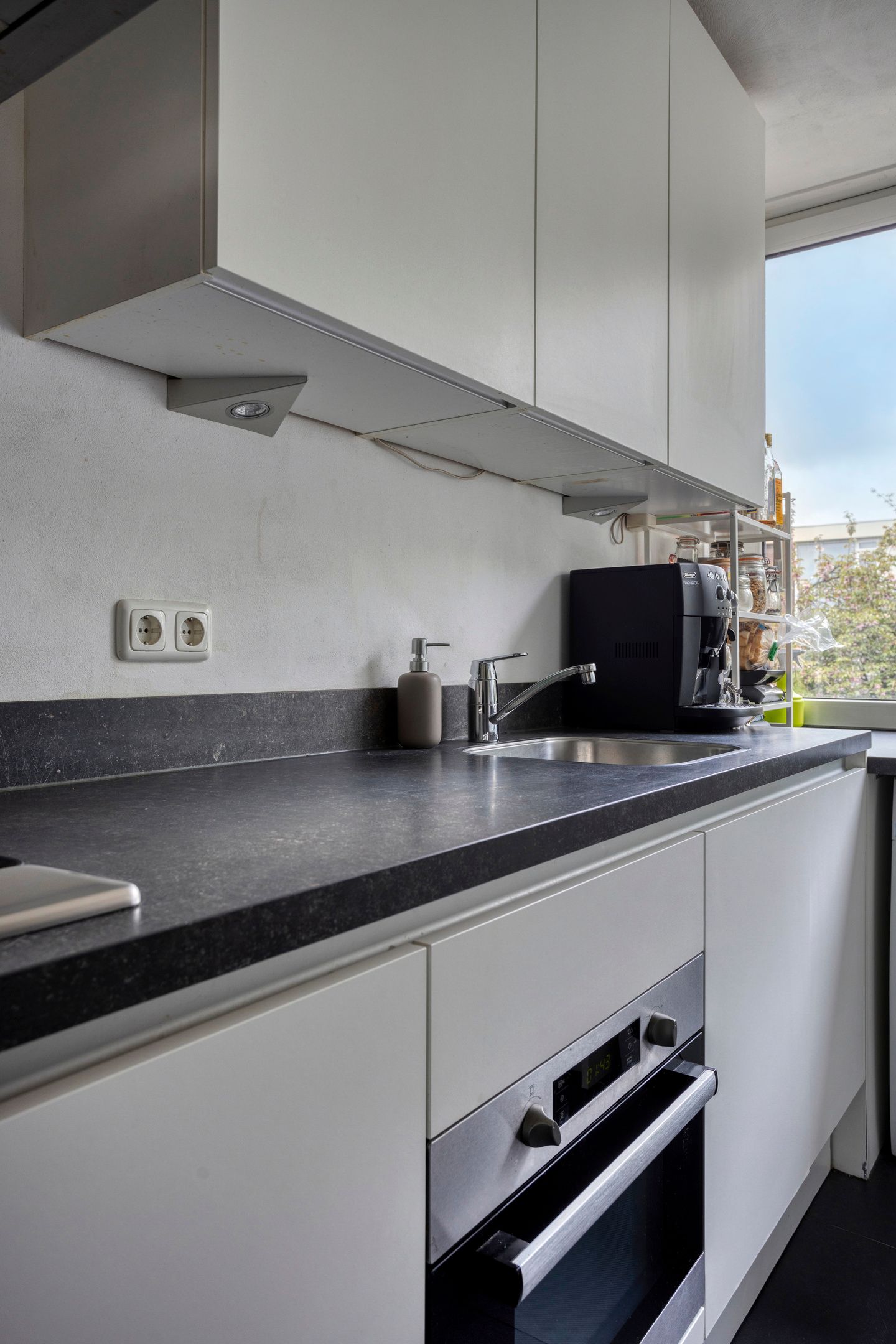 Photo 27 of Colenbranderstraat 17