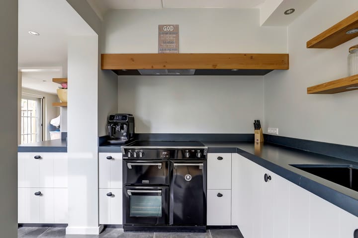 Foto 10 van Christinastraat 14