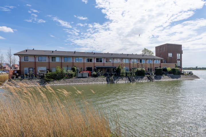 Photo 1 of Steigerdijk 67