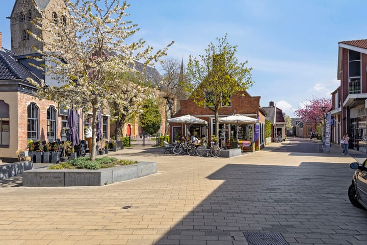 Foto 43 van Grotestraat 24