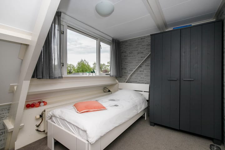 Foto 32 van Schuwacht 134