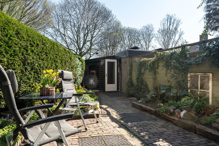 Photo 49 of Pieter Wariuslaan 137