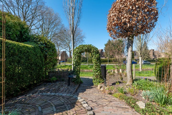 Photo 55 of Pieter Wariuslaan 137